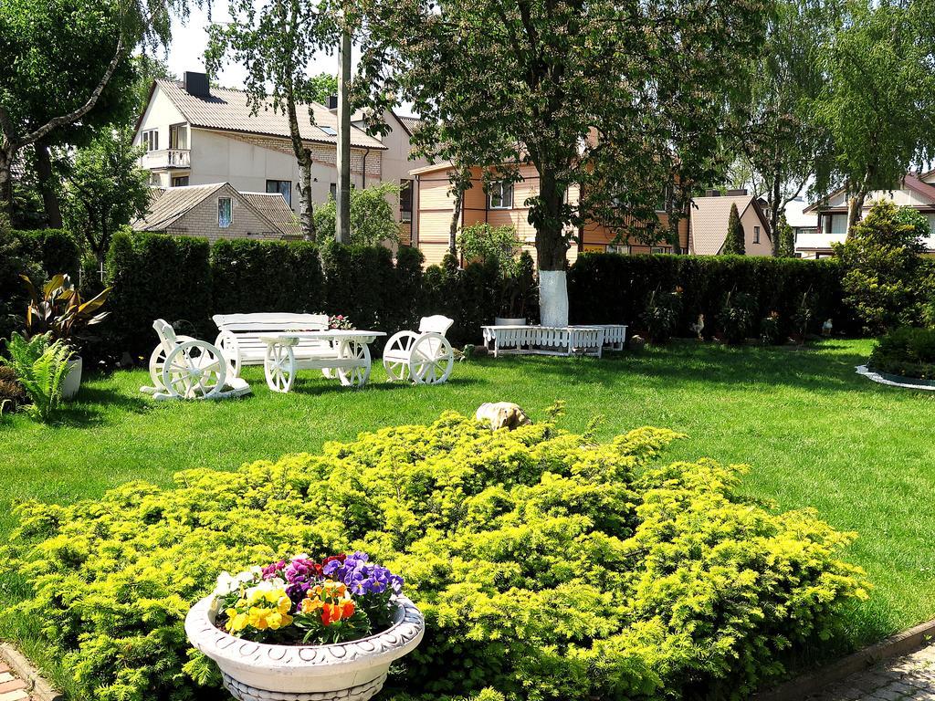 Justinos Vila Palanga Buitenkant foto